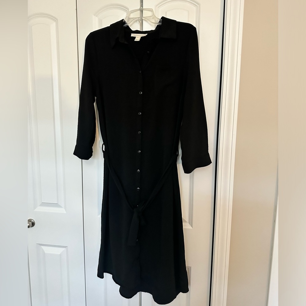 Black button up dress shirt dress. 100% polyester. Size large